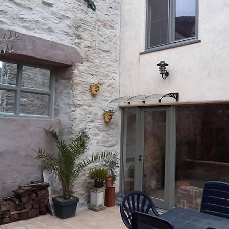 Havre De Paix Au Pied De La Montagne Villa Les Ilhes Exterior photo